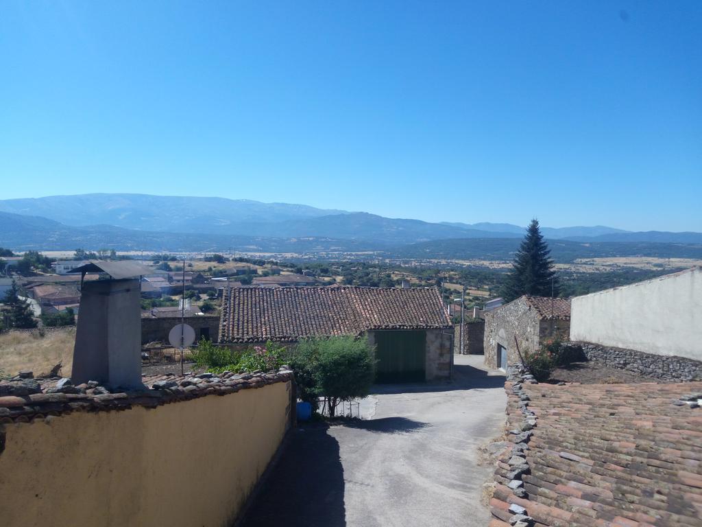 Casa Rural El Carrascal Valdefuentes de Sangusín Dış mekan fotoğraf