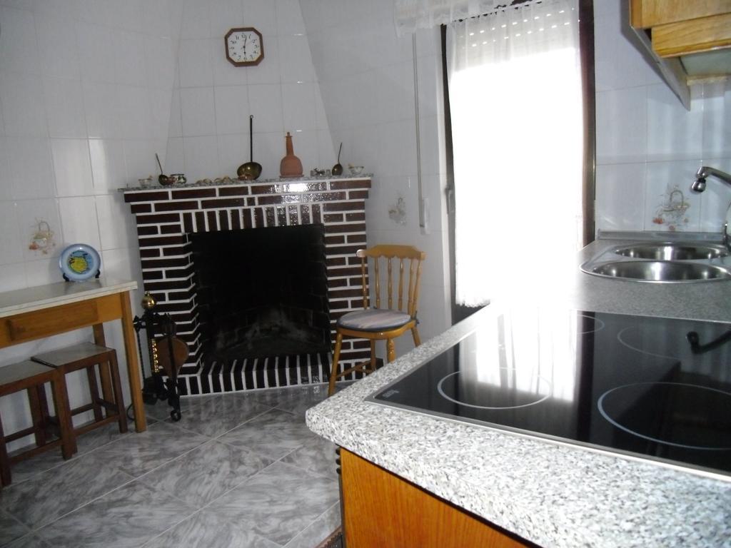 Casa Rural El Carrascal Valdefuentes de Sangusín Dış mekan fotoğraf