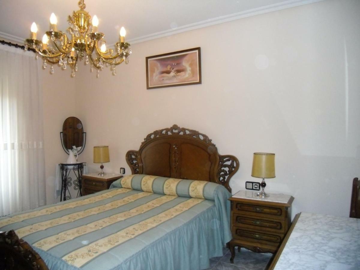 Casa Rural El Carrascal Valdefuentes de Sangusín Dış mekan fotoğraf